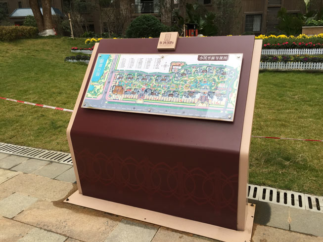 С�^(q��)���R��